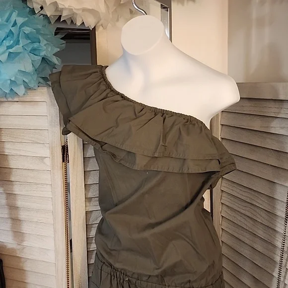 Mode International brand cargo style one shoulder dress - Picture 2 of 10